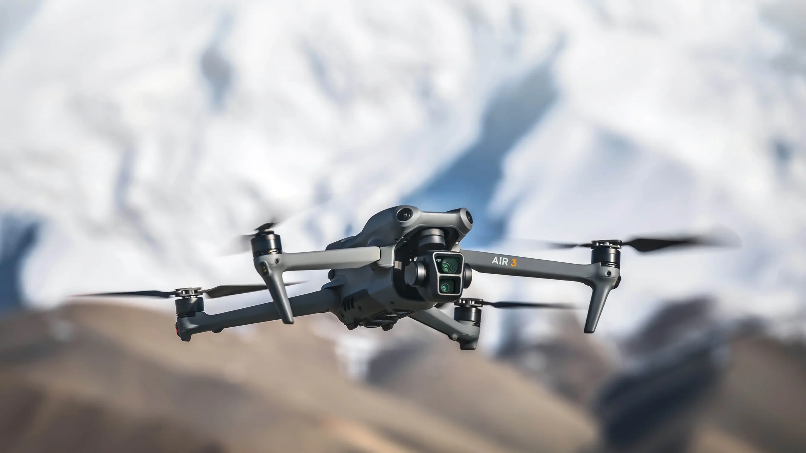 2024’s Must-Have Drones For Beginners And Pros
