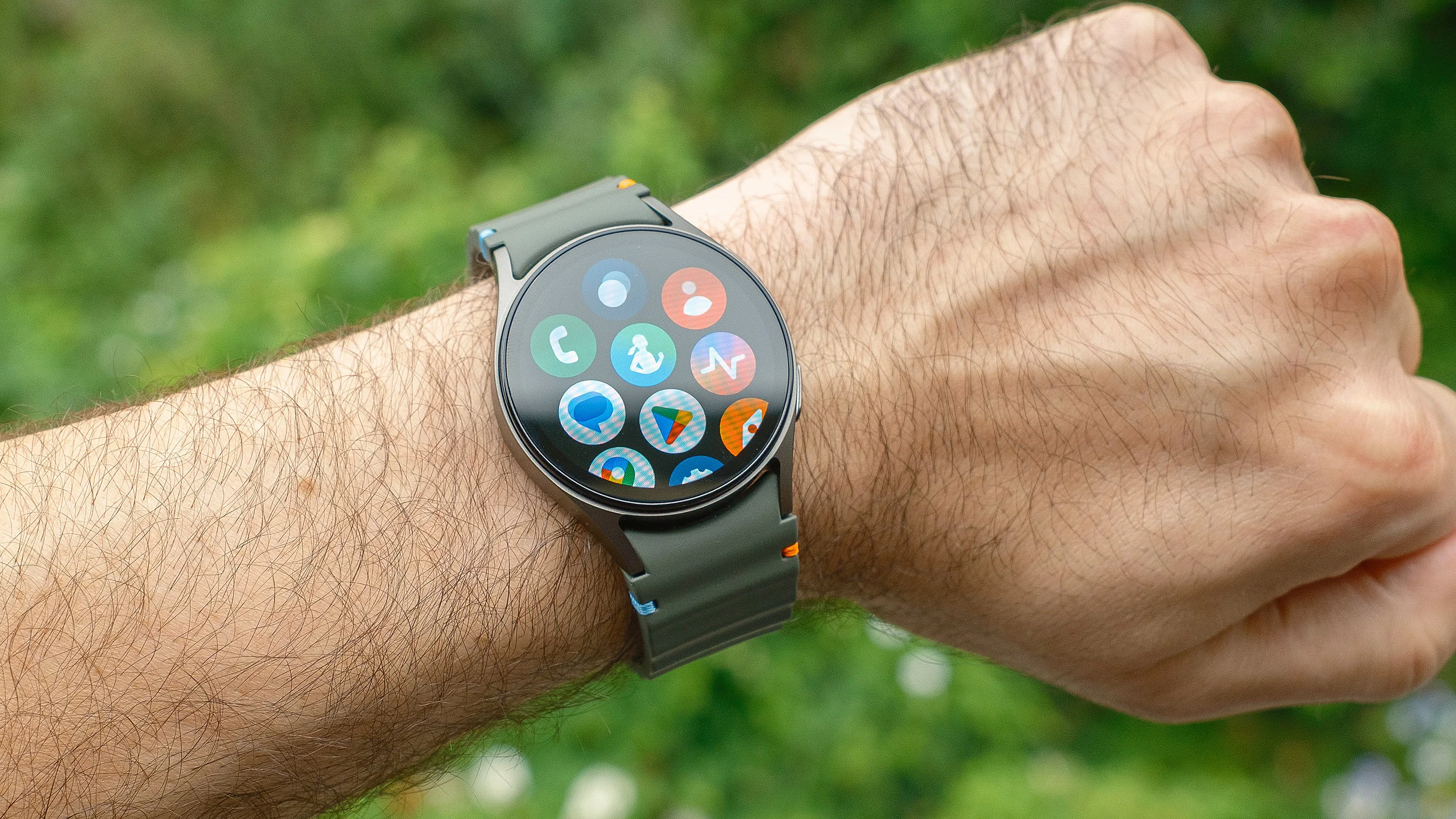 Top Smartwatches That Work Perfectly With Both iOS And Android