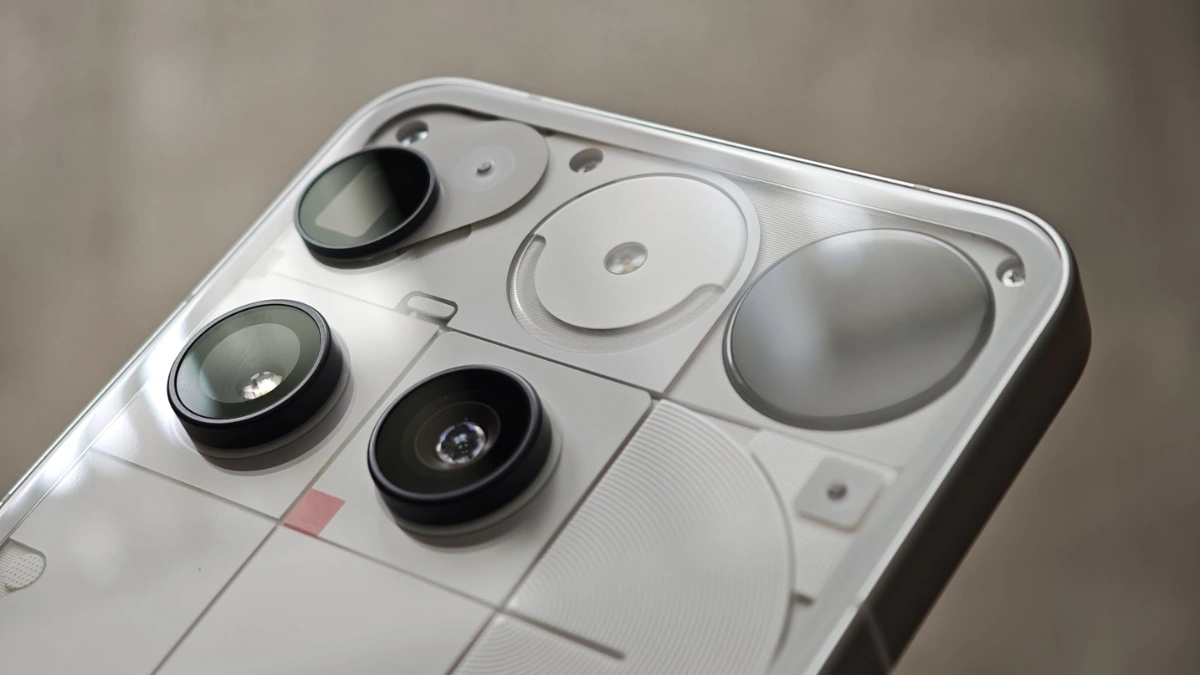 Nothing Phone 3 Review: Stunning Looks, Solid Performance, But Not Quite Flagship