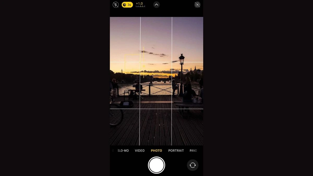 How To Take Professional Photos Using The iPhone 16 Pro Camera (Step-by-Step Tutorial)