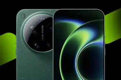 Xiaomi 17 Ultra Takes On iPhone Pro Max With Leica-Powered Cameras