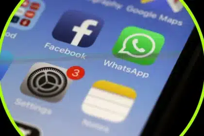 Apple Issues New Spyware Alert For iPhone Users