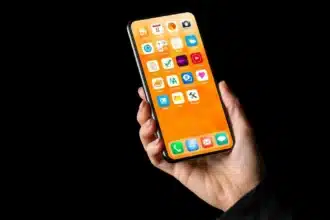 Stop Doing These 11 Things On Your Android Phone Right Now