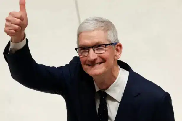 Tim Cook