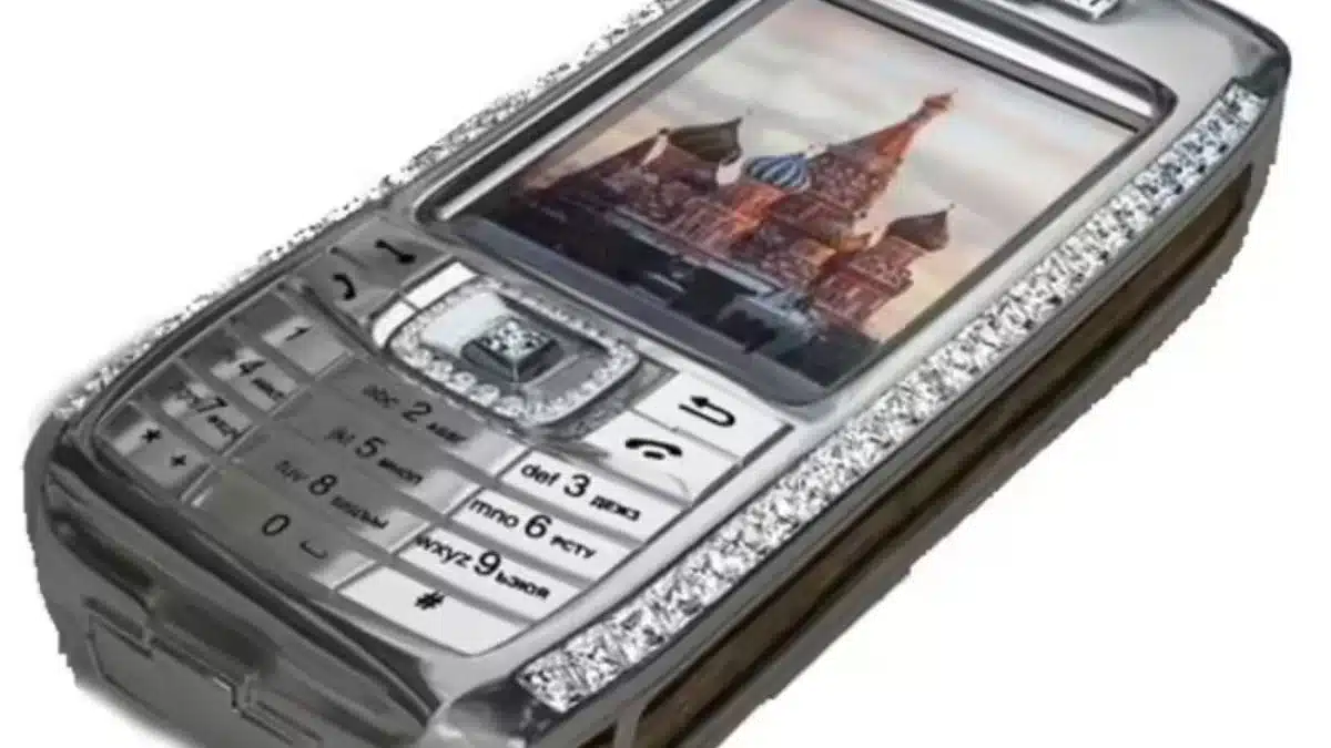 Diamond Crypto Smartphone