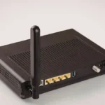 Should I Keep My Router Plugged In All Day