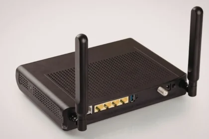 Should I Keep My Router Plugged In All Day