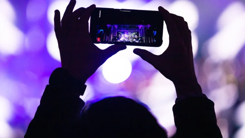 Top 7 smartphones that Emit Most Radiation
