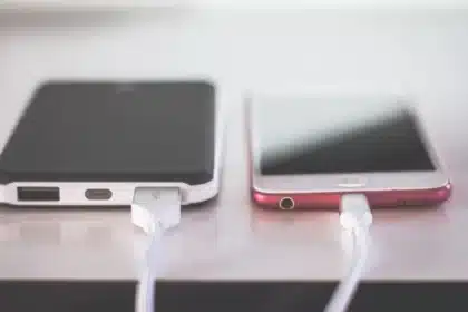 How to Improve Your iPhone Battery Life Without Killing Performance