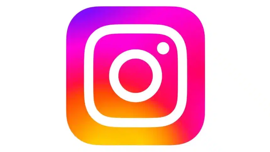Is Instagram Snooping? 4 Privacy Settings to Change Right Now After Meta Ditches DM Encryption
