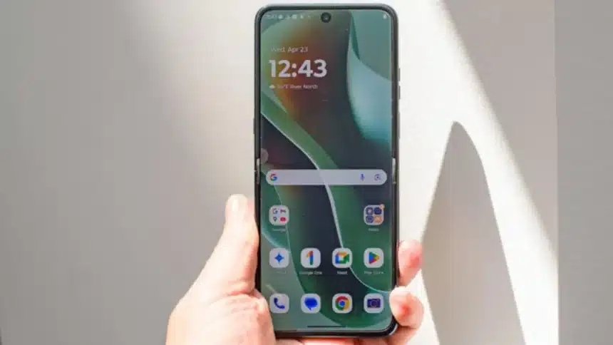 Motorola Under Fire After Users Spot Amazon Affiliate Tracking on Some Phones