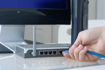 Wi-Fi 6 vs Wi-Fi 7 comparison chart showing router performance and features