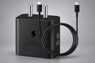 Power Delivery charger with USB-C cable for fast charging