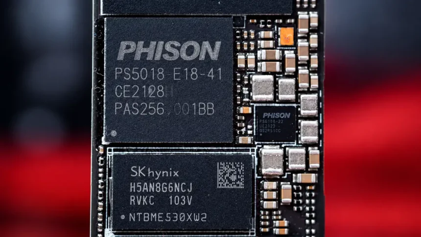 SSD controller bottlenecks with controller and NAND flash memory chips